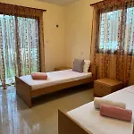Kyklades Apartman Paralímni