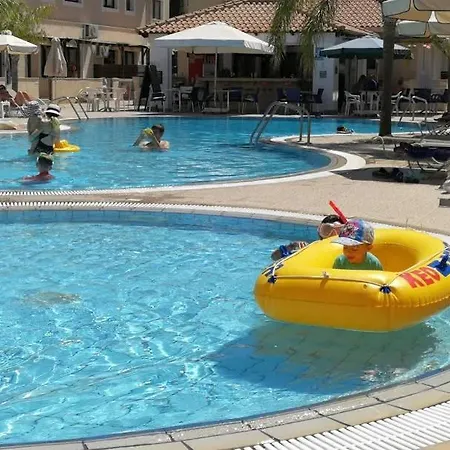 Apartment Kyklades Paralimni